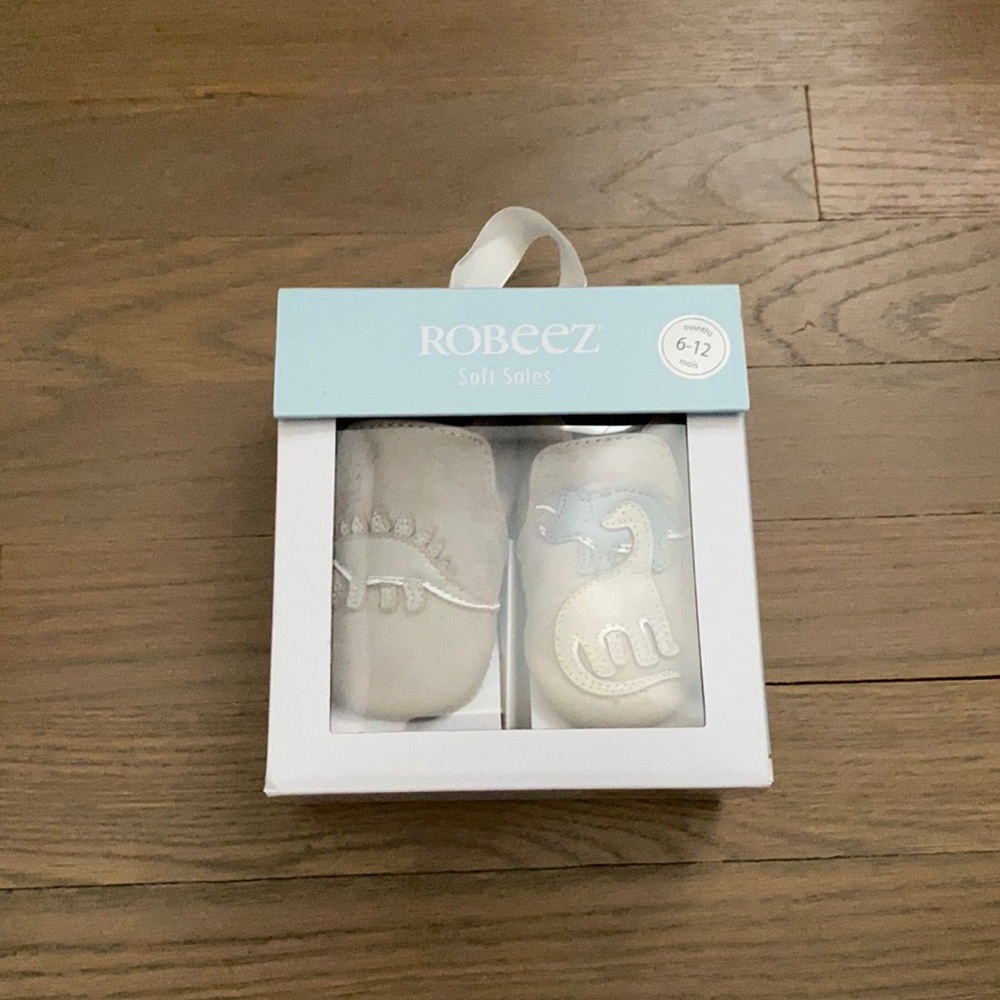 Robeez soft sole leather shoe